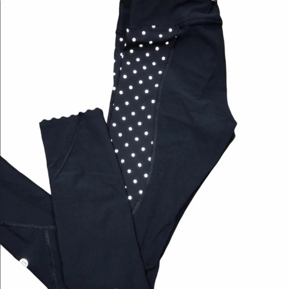 Lululemon size 6 fitness legging - Picture 11 of 16